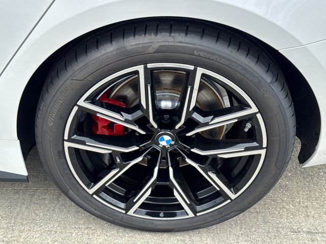 New 2026 Mineral White Metallic BMW 430i Gran Coupe image 25