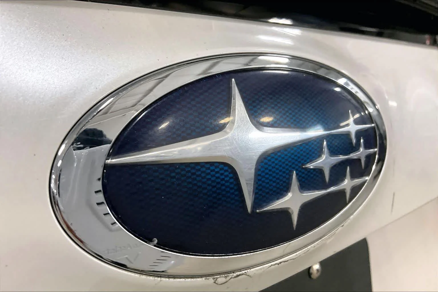 Used 2010 Satin White Pearl Subaru 2.5X Limited image 30