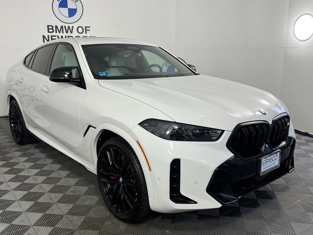 2024 BMW X6 M60i