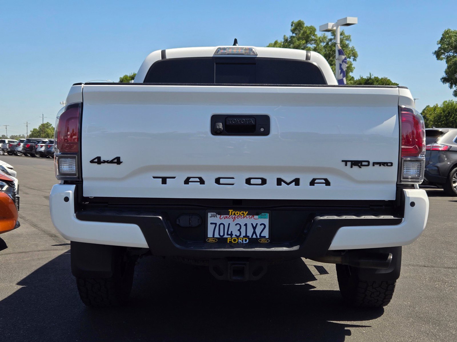 Certified Used 2020 White Toyota  image 5