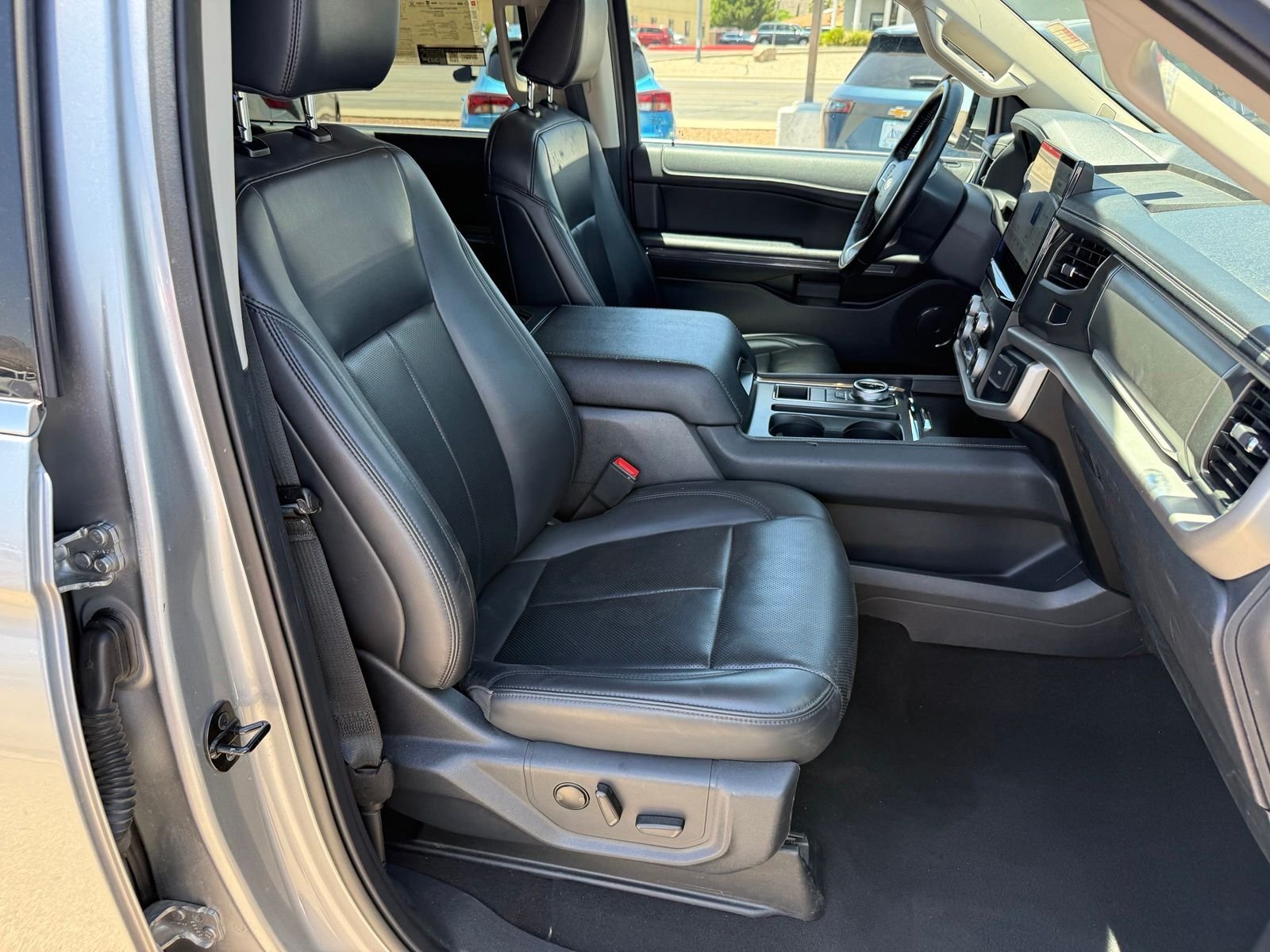 2024 Ford Expedition XLT - Photo 37
