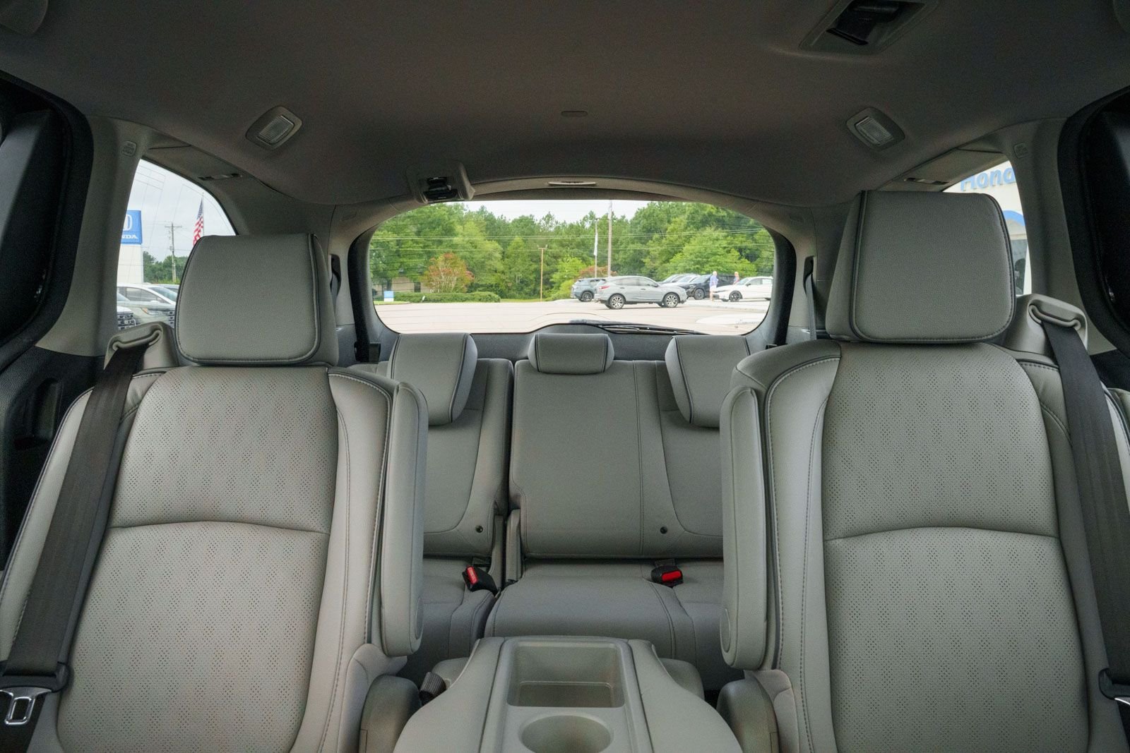 2022 Honda Odyssey Elite - Photo 14