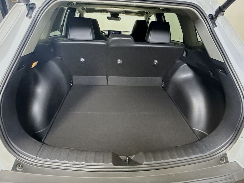 2022 Toyota Corolla Cross XLE - Photo 26