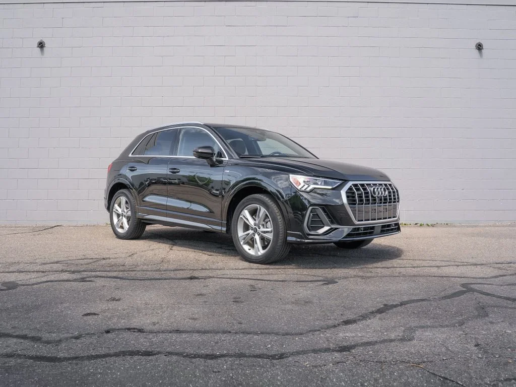 Used 2024 Black Audi Premium Plus image 9