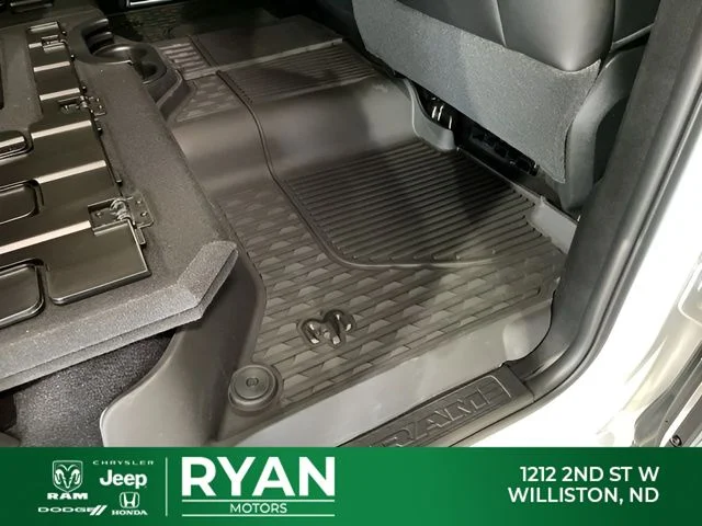 New 2026 Bright White Clear-Coat Exterior Paint RAM Laramie image 26