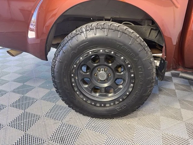Used 2016 Brown Nissan SV image 54