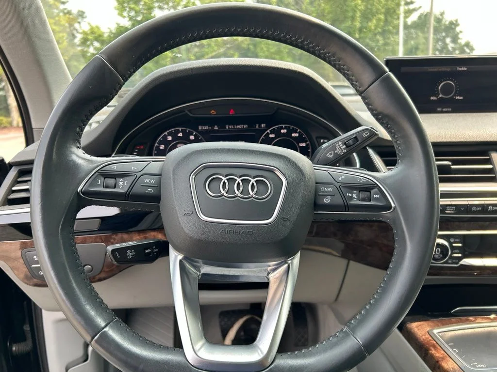 Used 2017  Audi 3.0T Premium Plus image 10