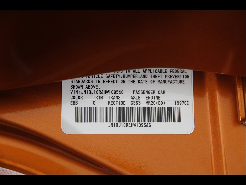 Used 2017 Monarch Orange Nissan SL image 24