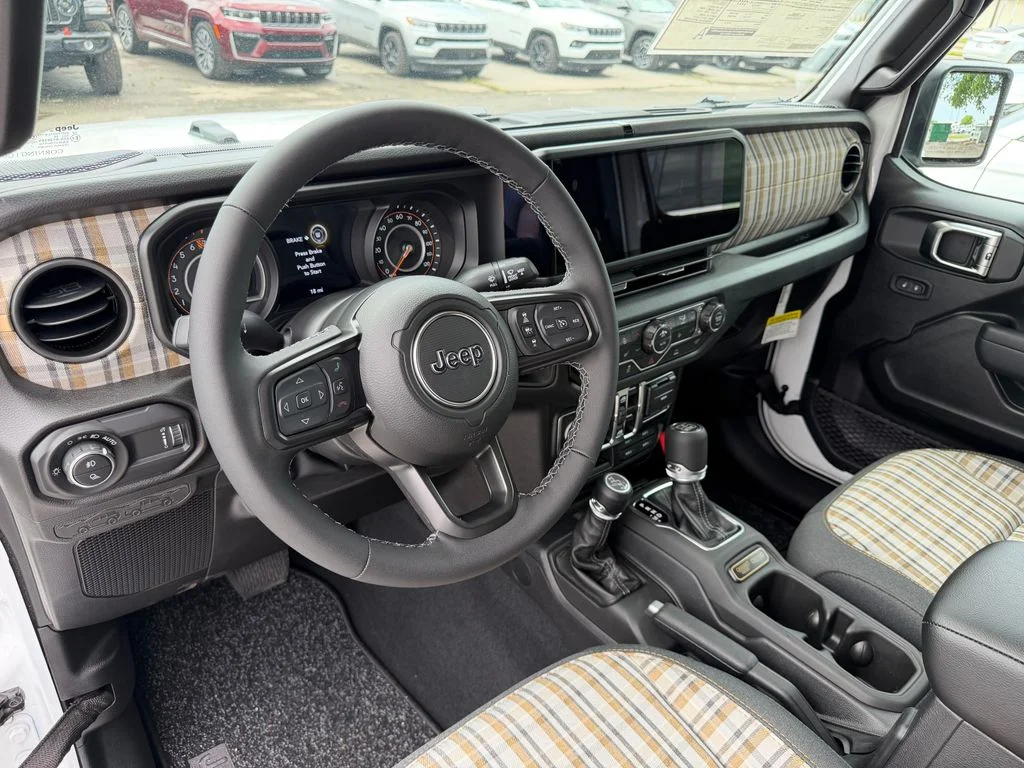 New 2026 White/off-white Jeep 85th Anniversary Edition image 28