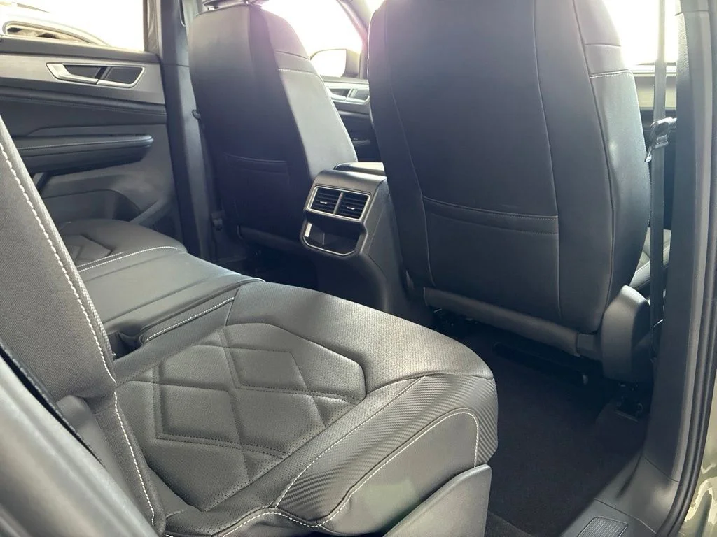 2026 Volkswagen Atlas Cross Sport SE w/Tech - Photo 29