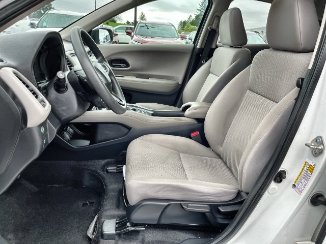 Used 2018  Honda EX image 22