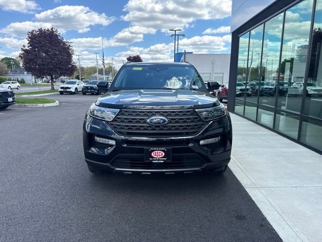 Used 2023 Black Ford XLT image 7