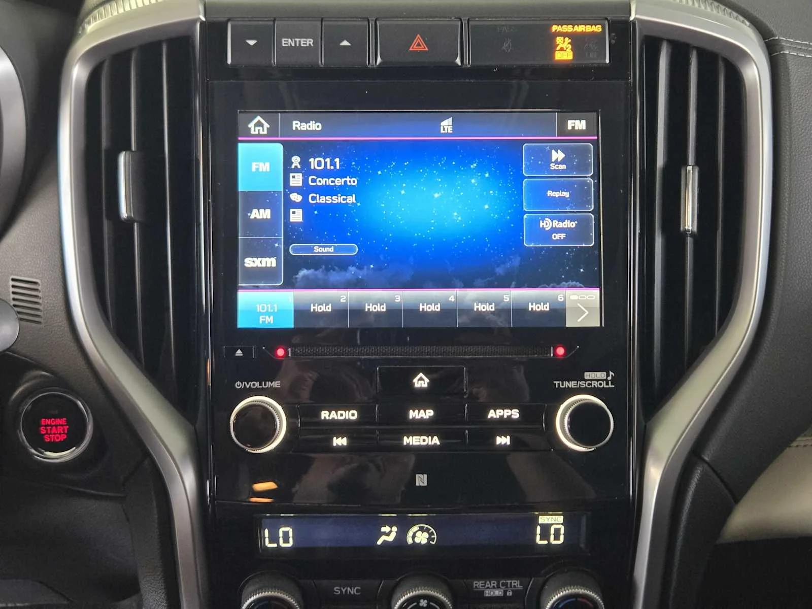 Used 2020 Abyss Blue Pearl Subaru Limited image 16