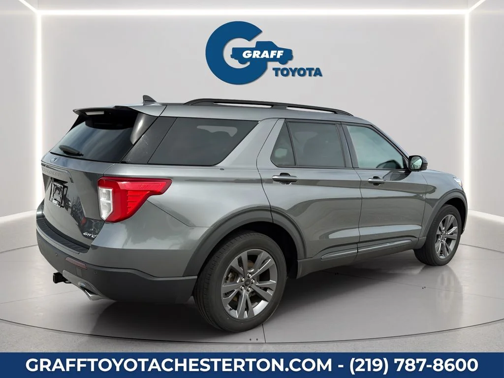 Used 2023 Gray Ford XLT image 6