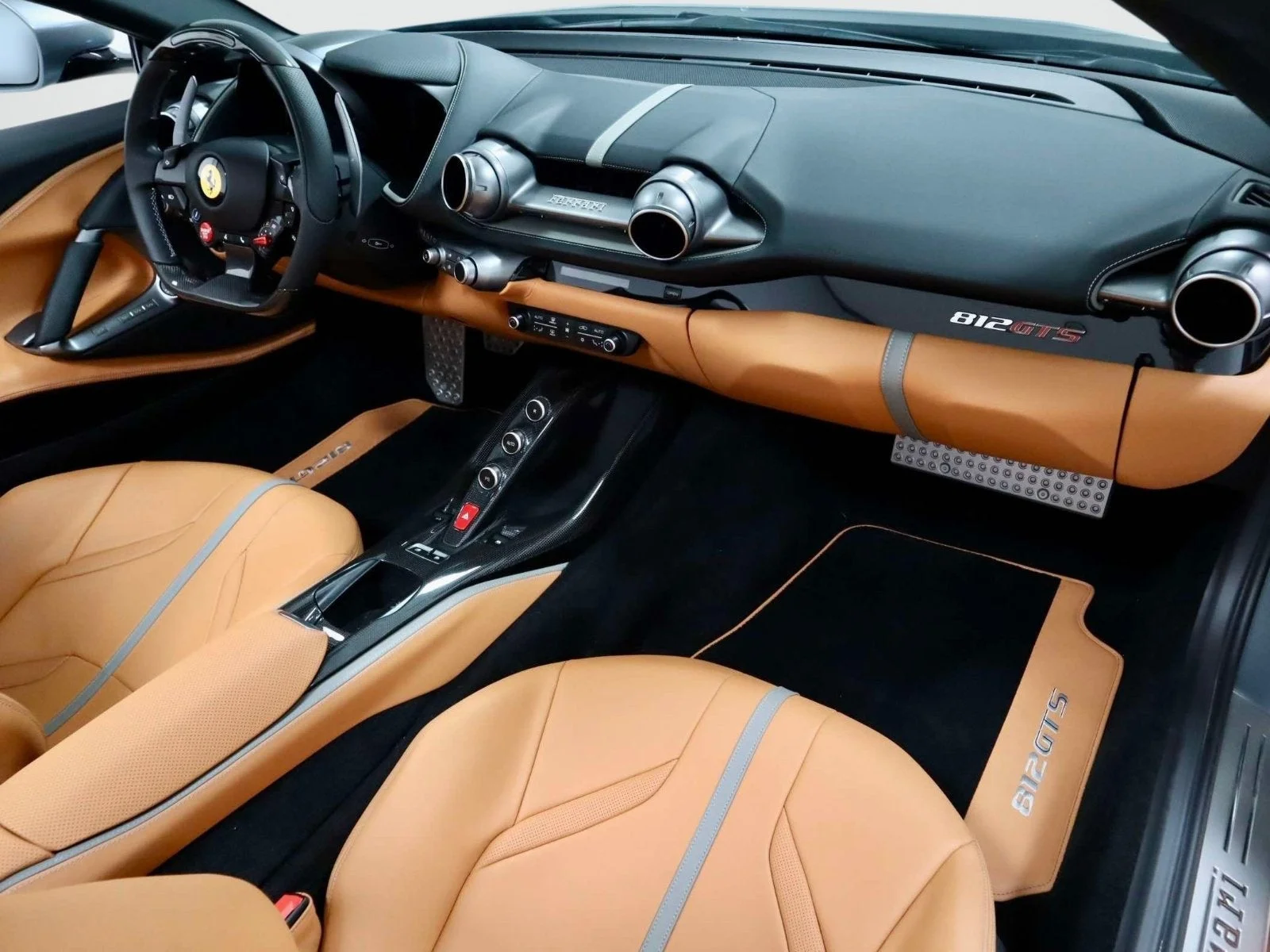 Certified Used 2021 Grigio Titanio Metall Ferrari  image 15