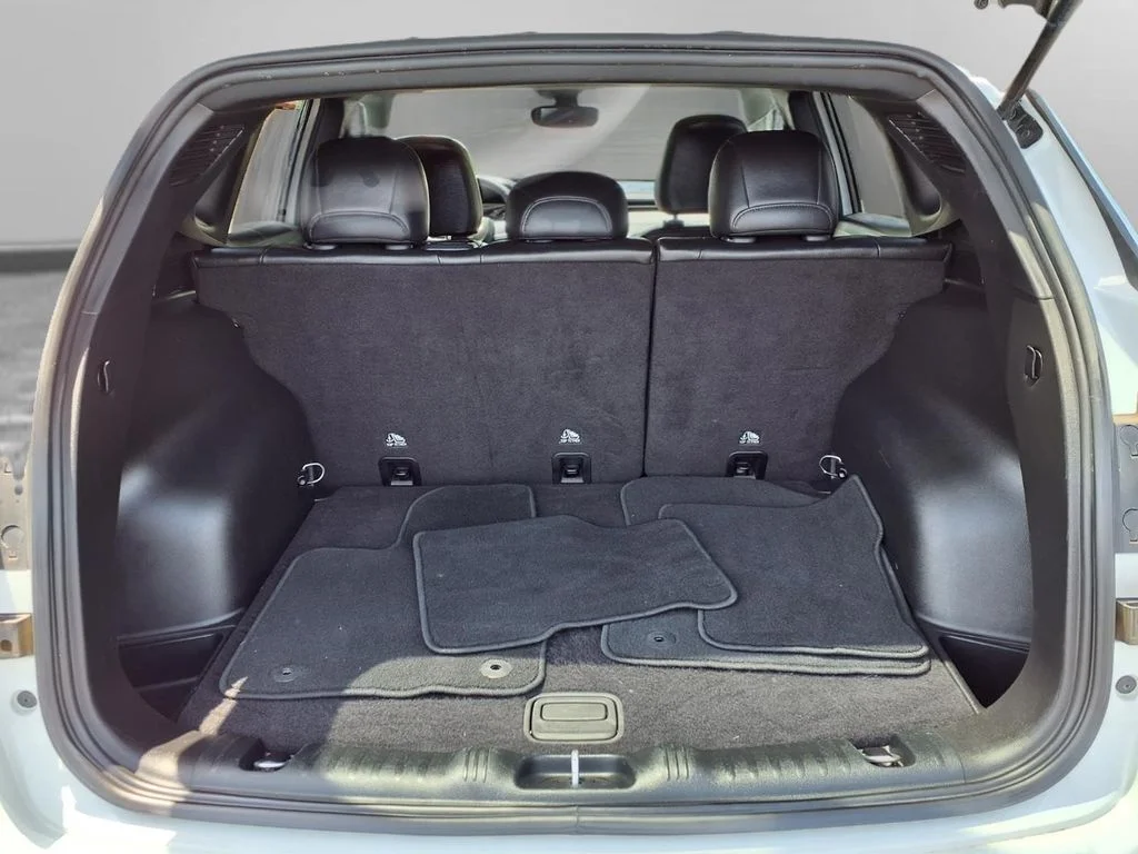 2025 Jeep Compass Limited - Photo 26