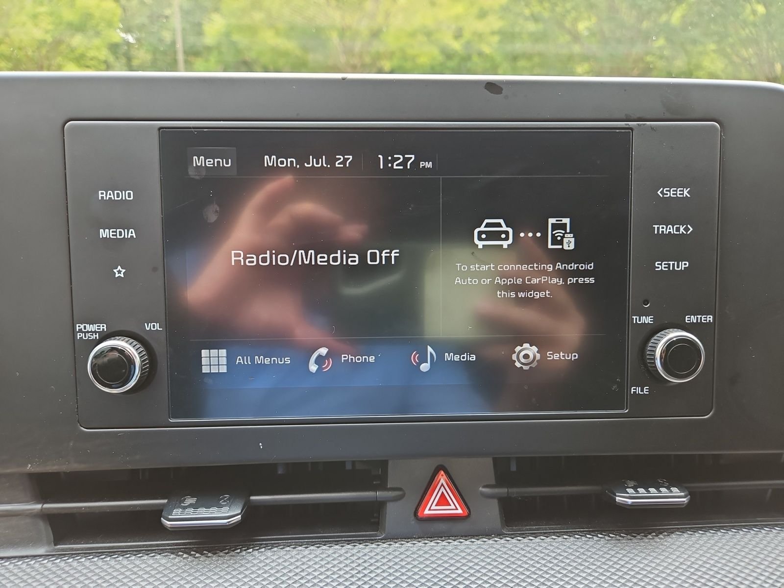 Used 2025 White Kia LX image 29