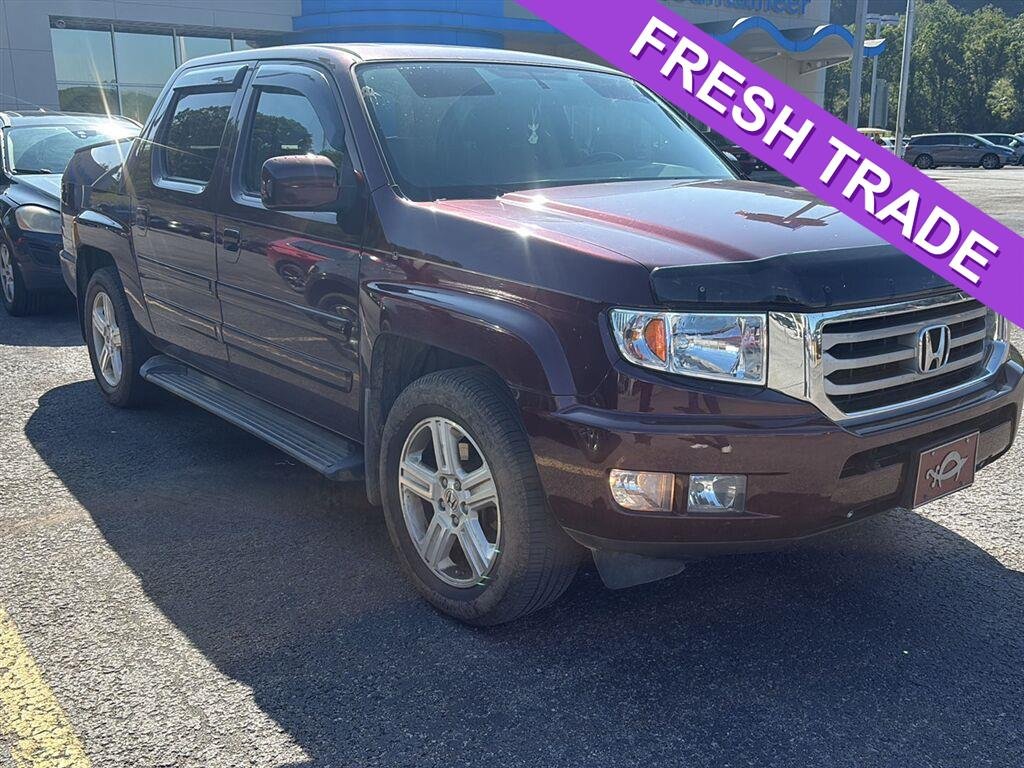 Used 2013 Dark Cherry Pearl Honda RTL image 1