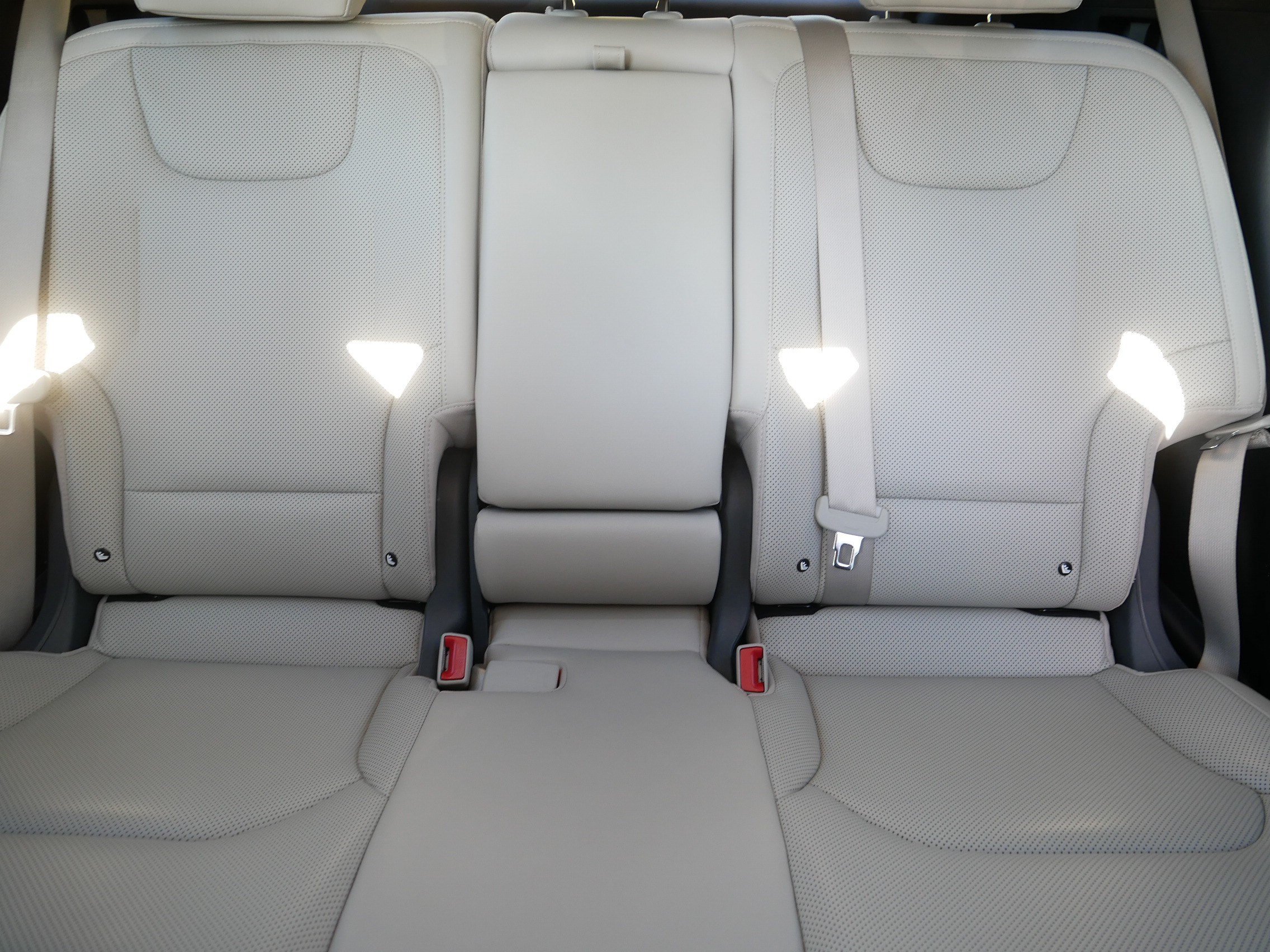 Certified Used 2023 Glacier Kia Wind image 13
