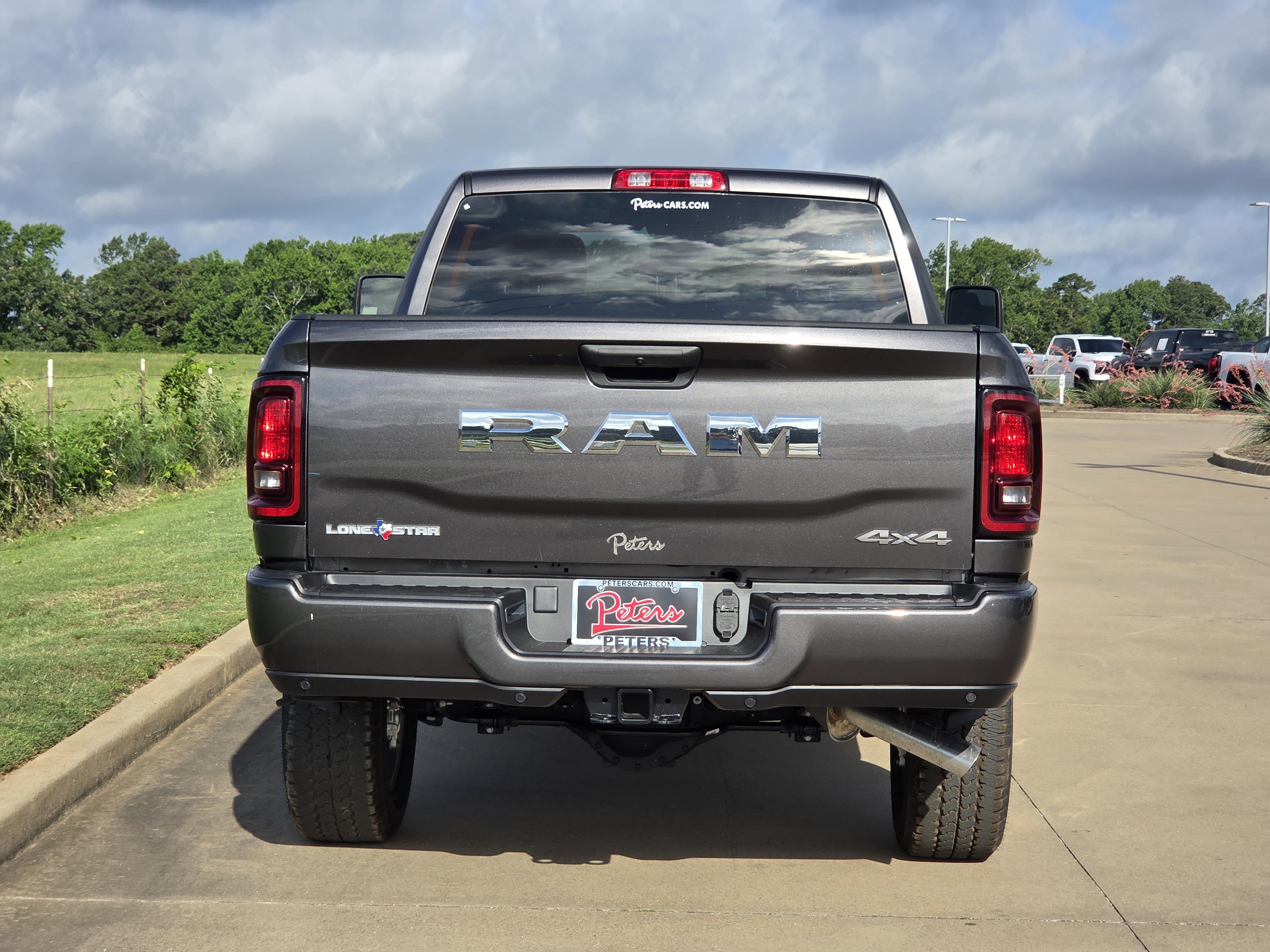 New 2026 Granite Crystal Metallic Clearcoat Ram Lone Star image 4