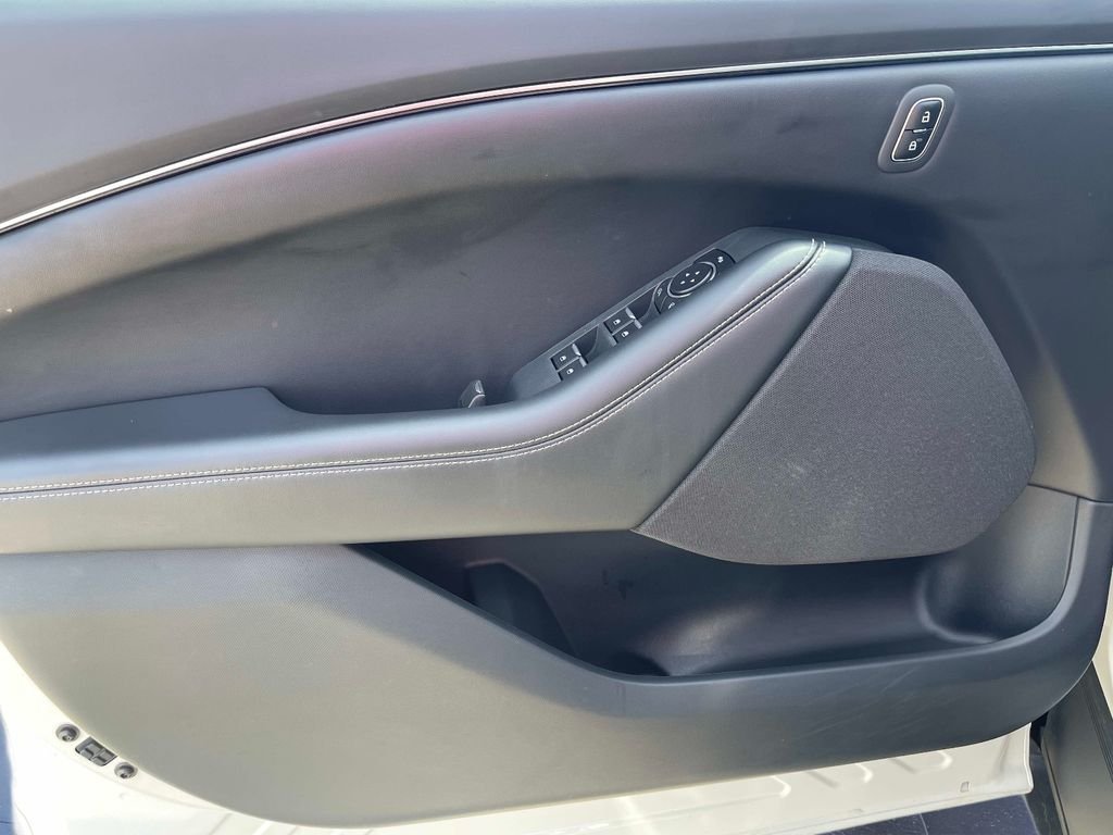 Certified Used 2023 White Metallic Ford Select image 21