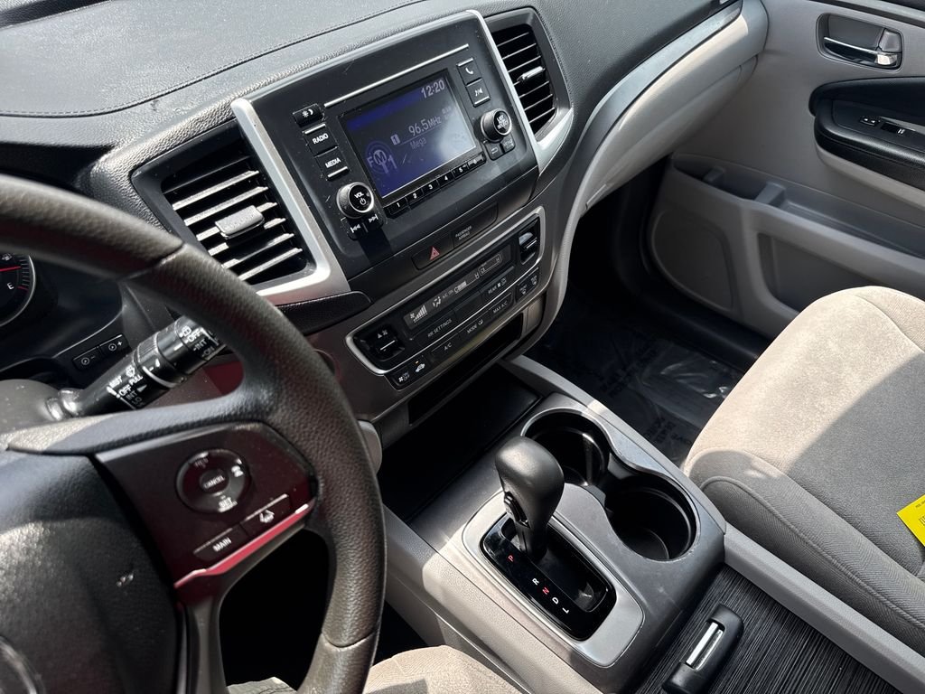 Used 2019 Blue Honda LX image 21