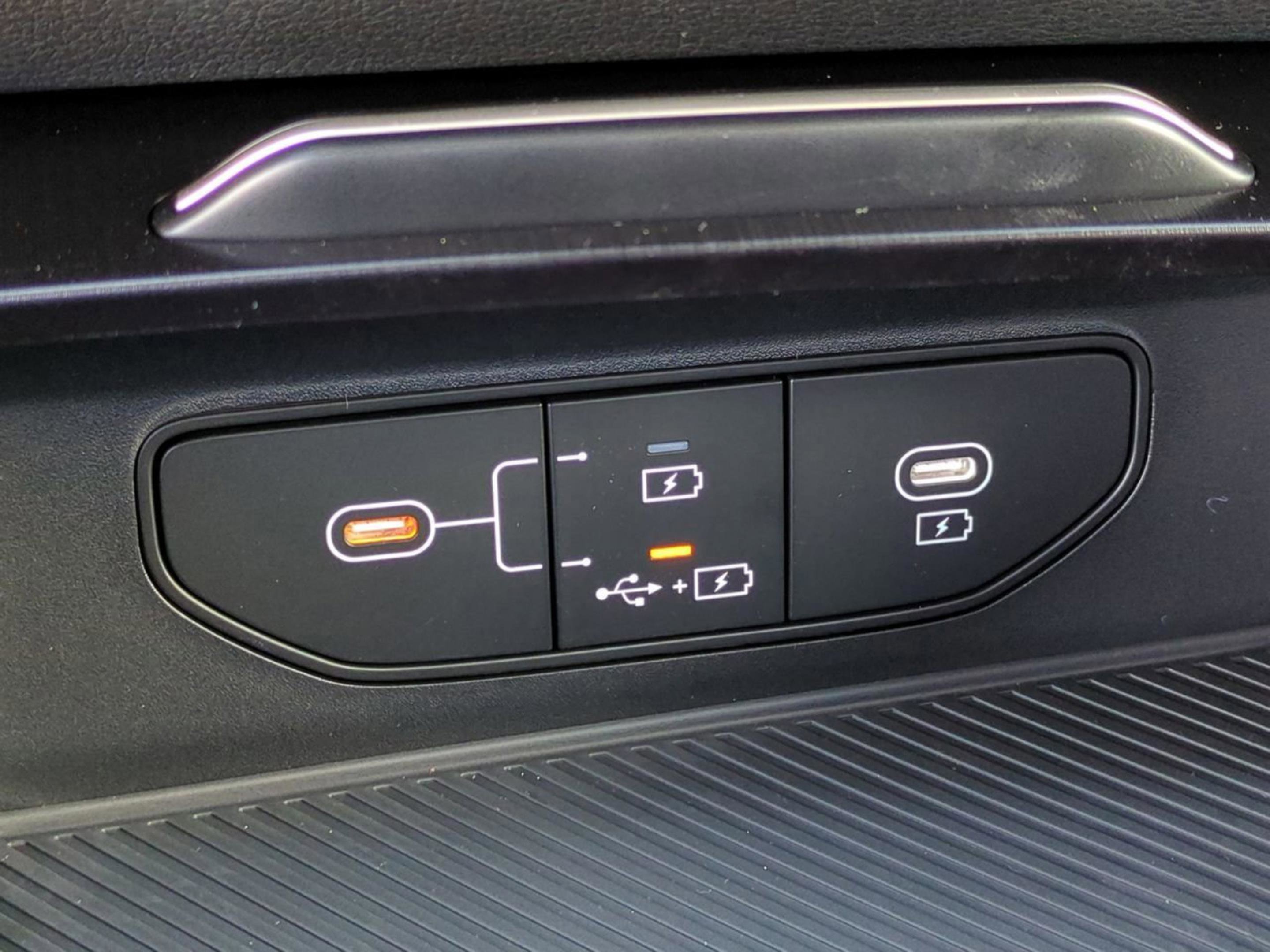 New 2026 Gravity Gray Kia S image 24