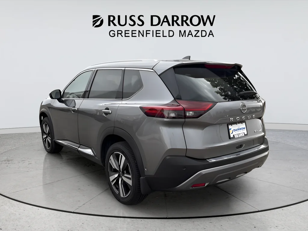 Used 2023 Gray Nissan SL image 4