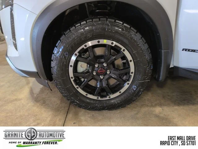 New 2026 Everest White Pearl TriCoat Nissan Rock Creek® image 15