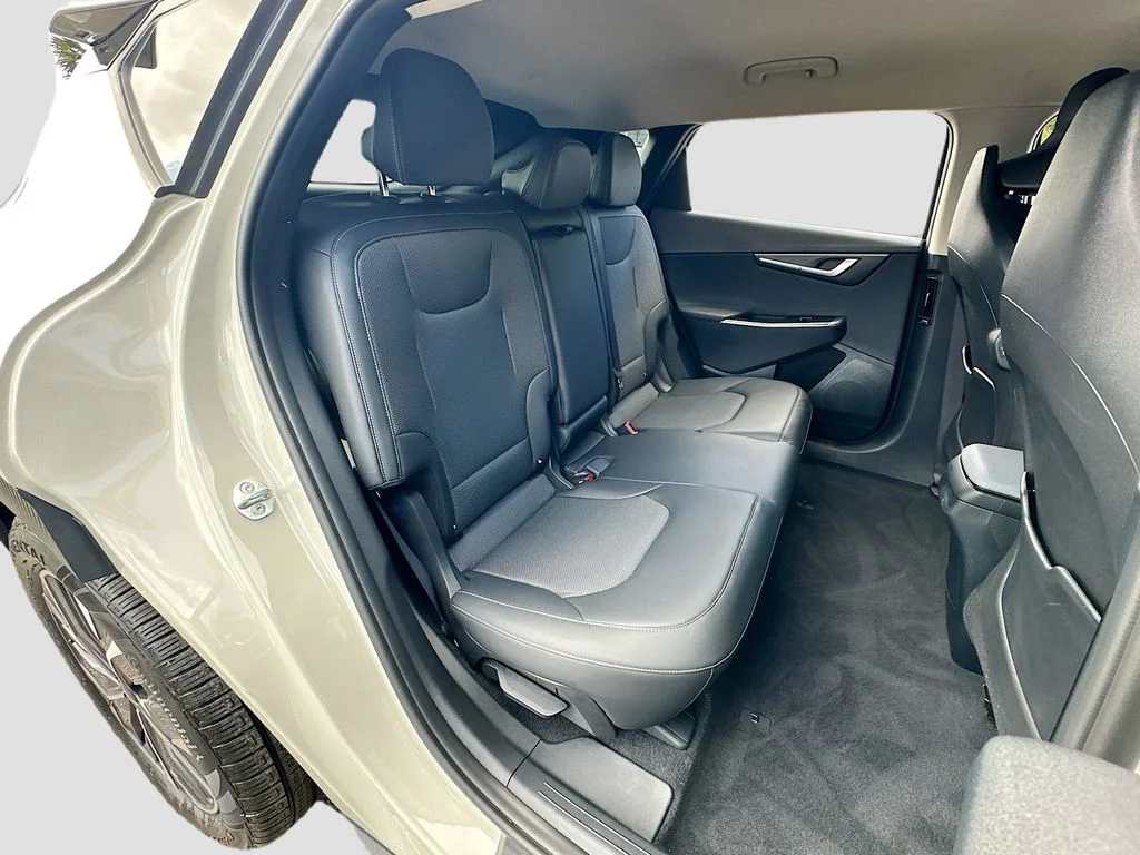Certified Used 2024  Kia Light image 26