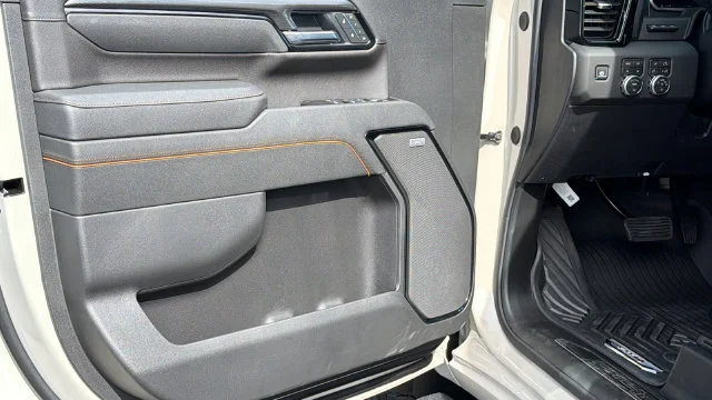 2026 GMC Sierra 2500HD AT4 - Photo 23