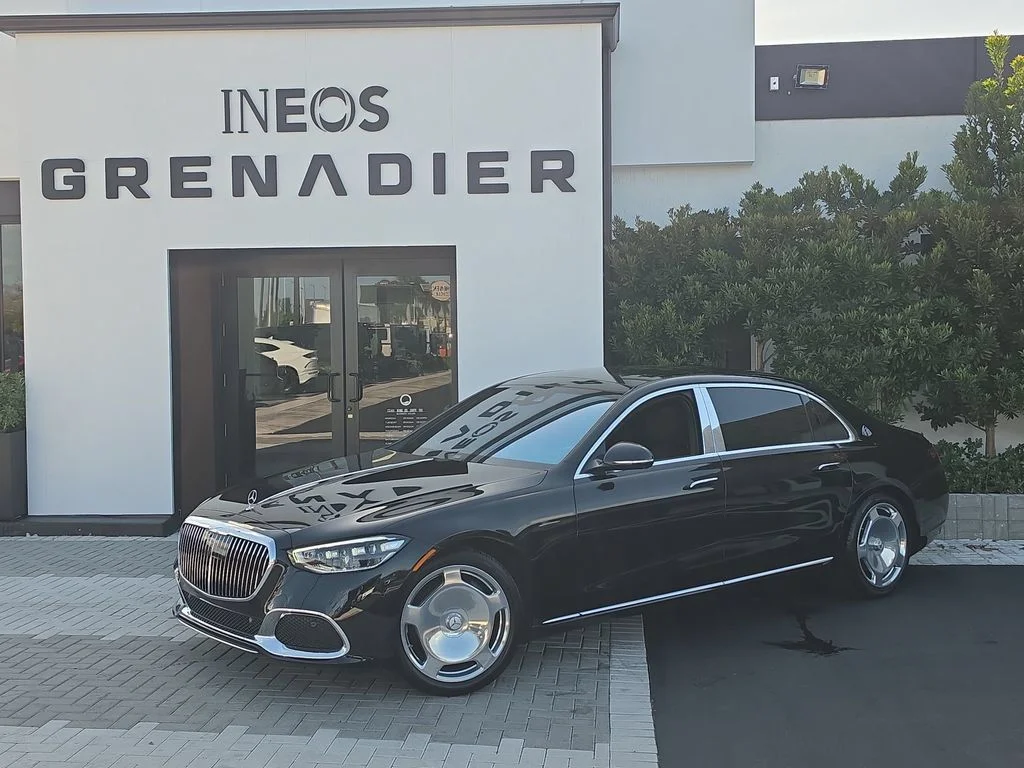 Used 2021 Black Mercedes-Benz Maybach S 580 image 2