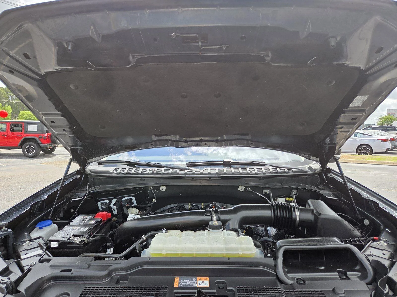 Used 2025 Stone Blue Ford Platinum image 32