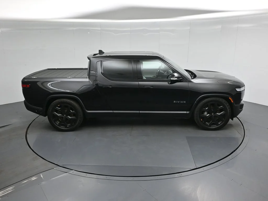 Certified Used 2023  Rivian Adventure image 32