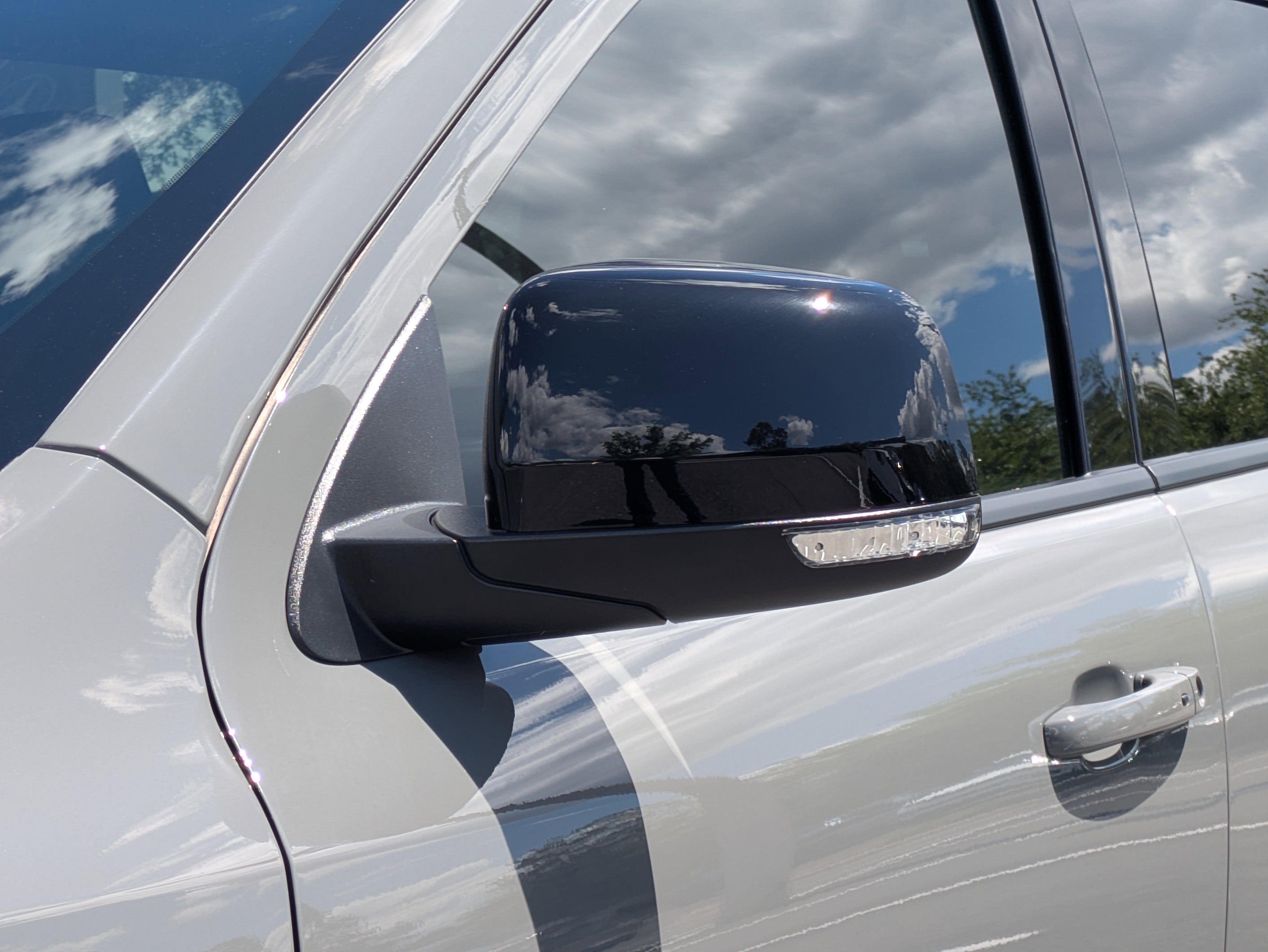 Used 2025 Destroyer Gray Clearcoat Dodge SRT Hellcat image 11