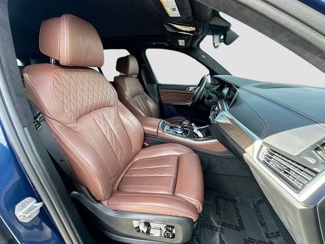 Used 2020 Blue BMW M50i image 30