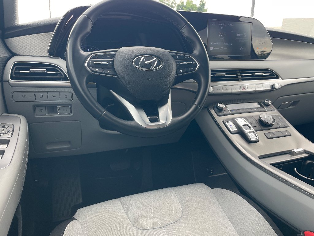 Used 2021 Moonlight Cloud Hyundai SEL image 2