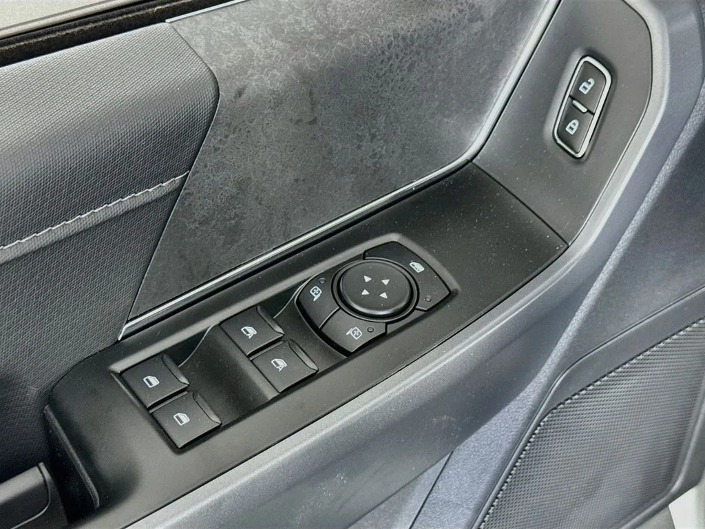 New 2026 Avalanche Ford XLT image 18