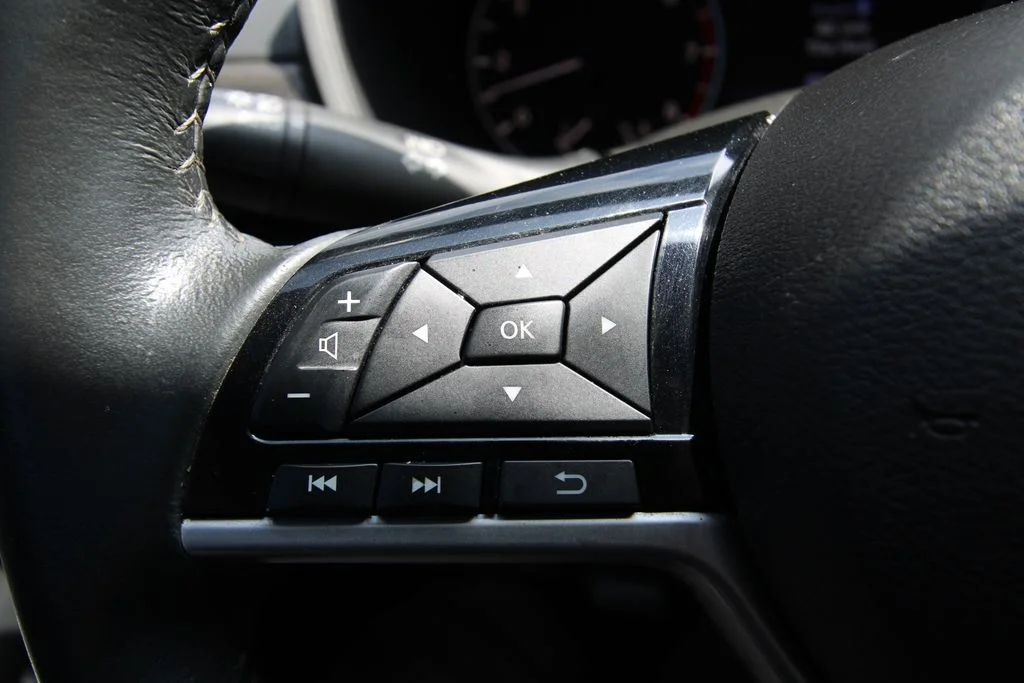Used 2024 Gray Nissan 2.5 SV image 21