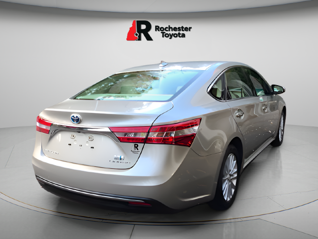Used 2015  Toyota Limited image 7
