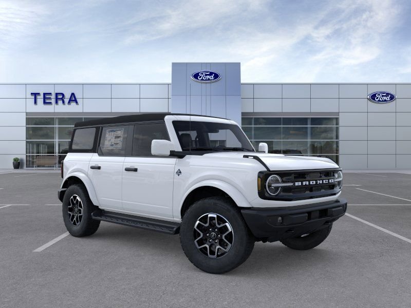 New 2026 White Ford Outer Banks image 7