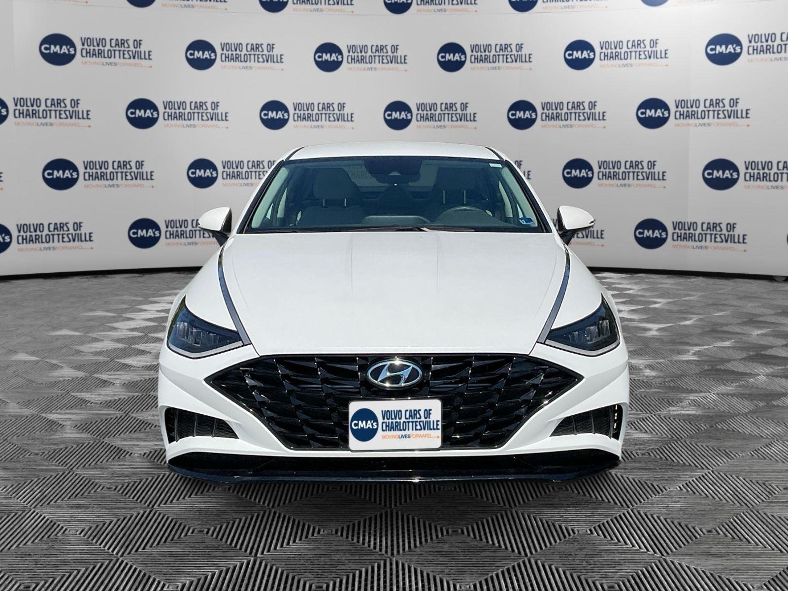 Used 2020 Quartz White Hyundai SEL image 8