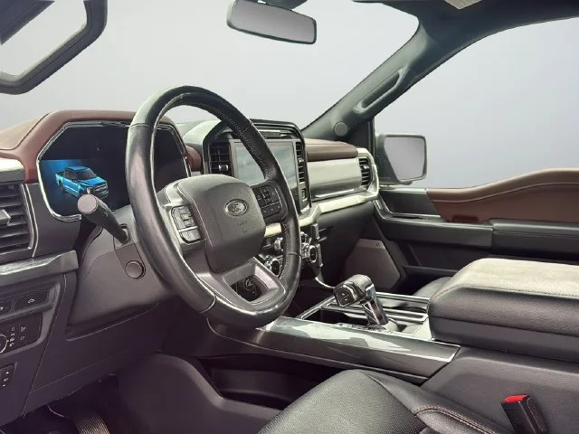 Used 2022 Gray Ford Lariat image 9