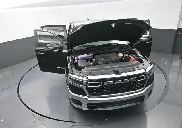 New 2026 Diamond Black Crystal Pearl-Coat Exterior Paint RAM Big Horn/Lone Star image 34