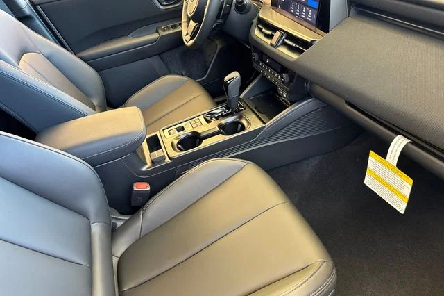New 2026 ICE SILVER METALLIC Subaru Premium image 12