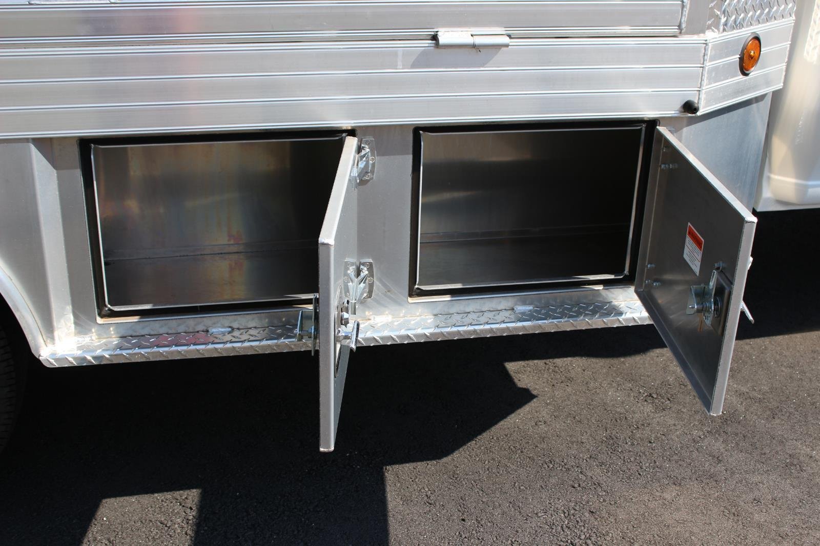 New 2026 Summit White GMC Pro image 12