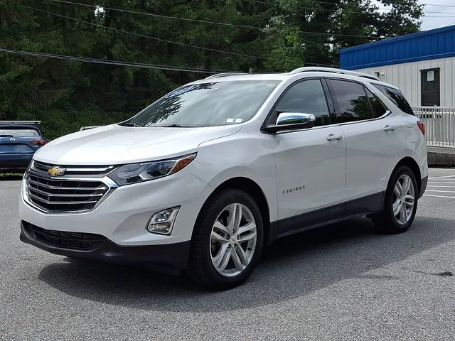 Used 2019 Beige Chevrolet Premier image 4