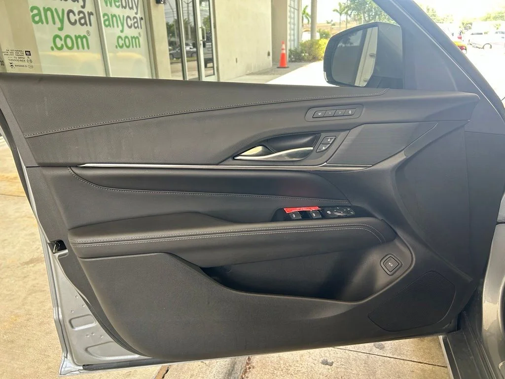Used 2026 Silver Cadillac Premium Luxury image 37