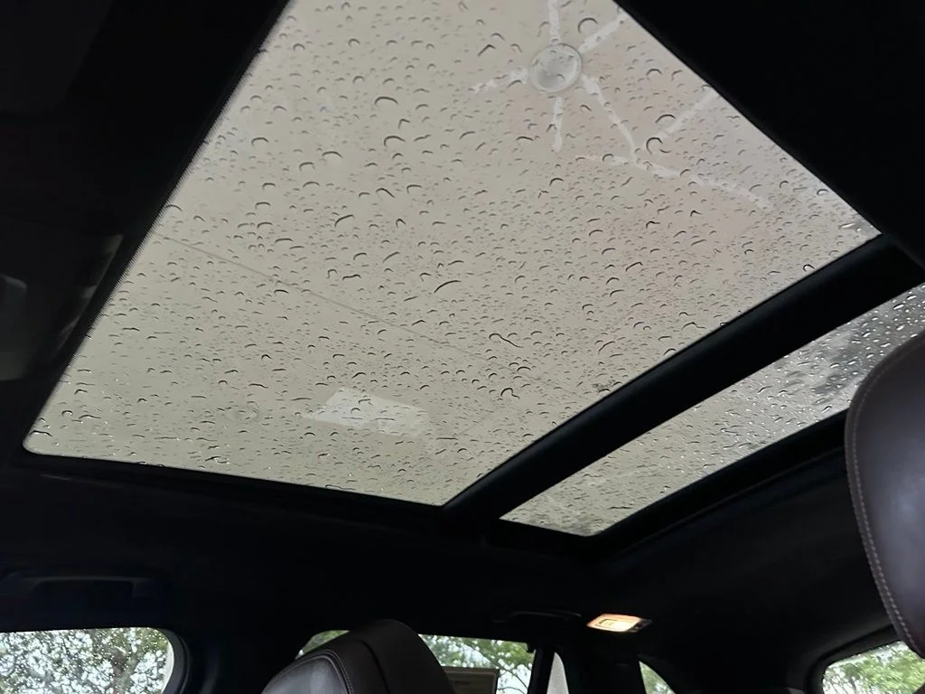 Used 2014 Black BMW xDrive50i image 13