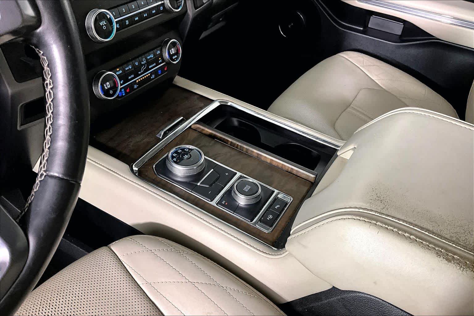 Used 2019 Blue Ford Platinum image 16